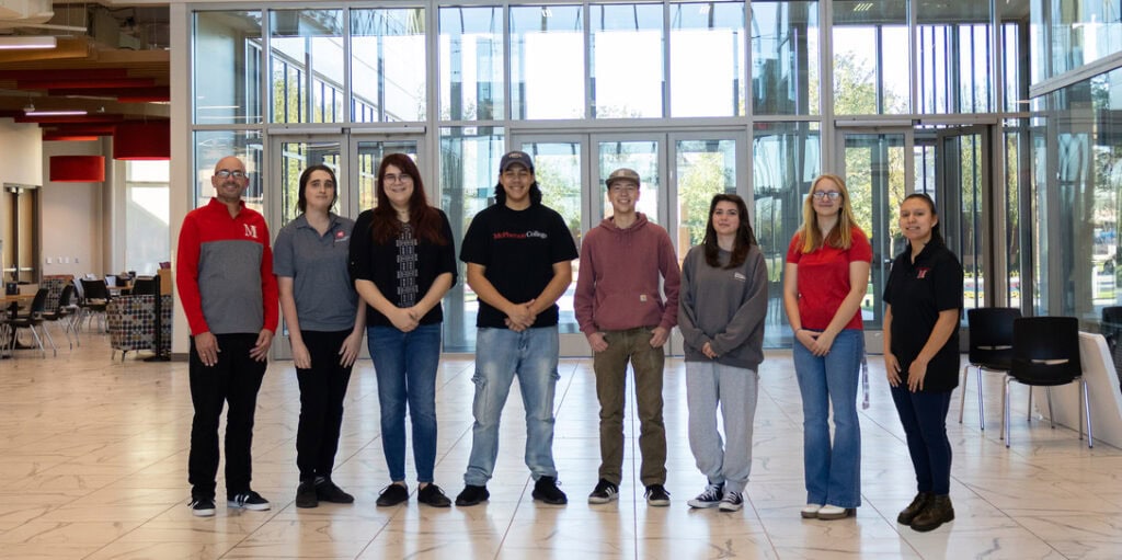 Environmental Stewardship students with Dr. Wilgers